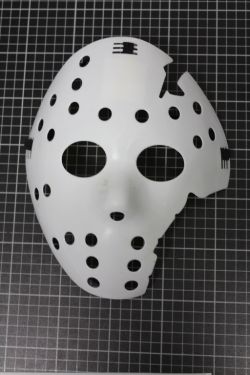 0827 Überfall Jason Maske